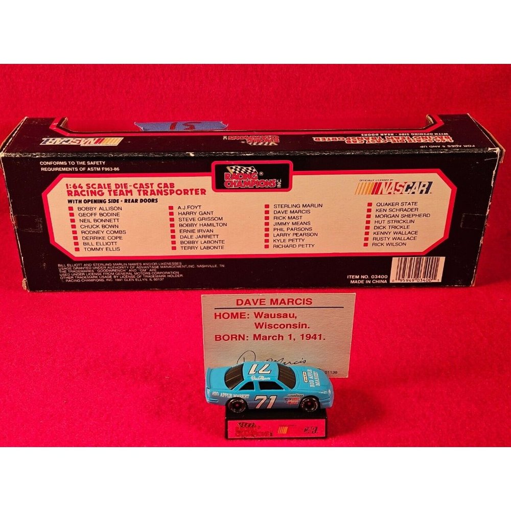 DAVE MARCIS NASCAR TRANSPORTER BUNDLE w/MATCHING STOCKCAR & PLAYER CARD-NIB(H51) - Picture 5 of 5